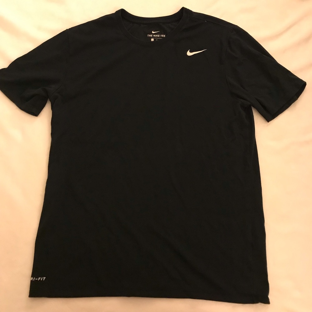 🔥3/$30 Nike Dri-Fit T-Shirt